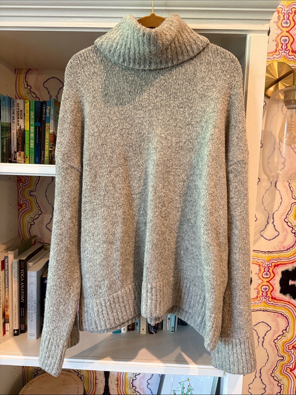 Oversized Gray Turtleneck Sweater - Women